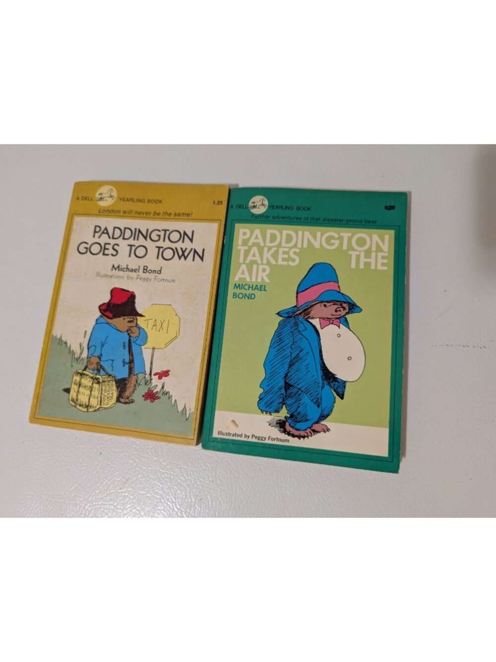 Vintage Set 2 Paddington Bear -  paperback Book Set Take the air - Goes to town